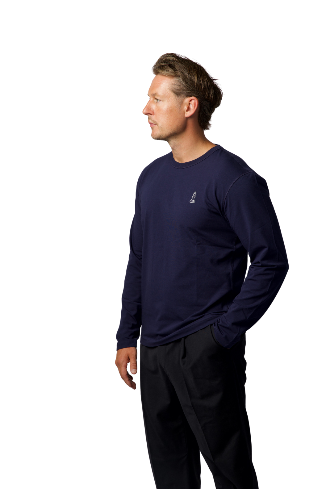 ODYCÉ Signature Longsleeve Capri Blau – Seitenansicht am Model