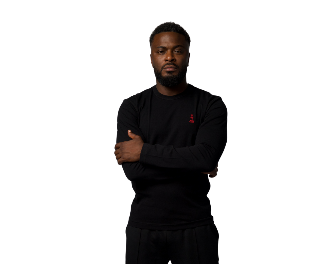 Signature Longsleeve Monaco Schwarz – Oberkörper am Model, Frontansicht