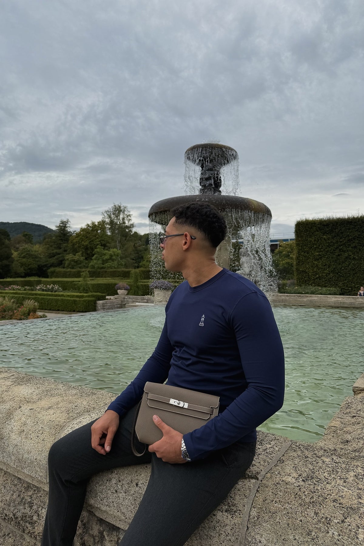 ODYCÉ Signature Longsleeve Capri Blau getragen – Lifestyle